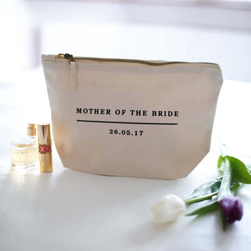 make-up-bag-for-mother-of-the-bride