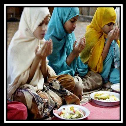 Muslim Women Ramadan Fasting - Sawm