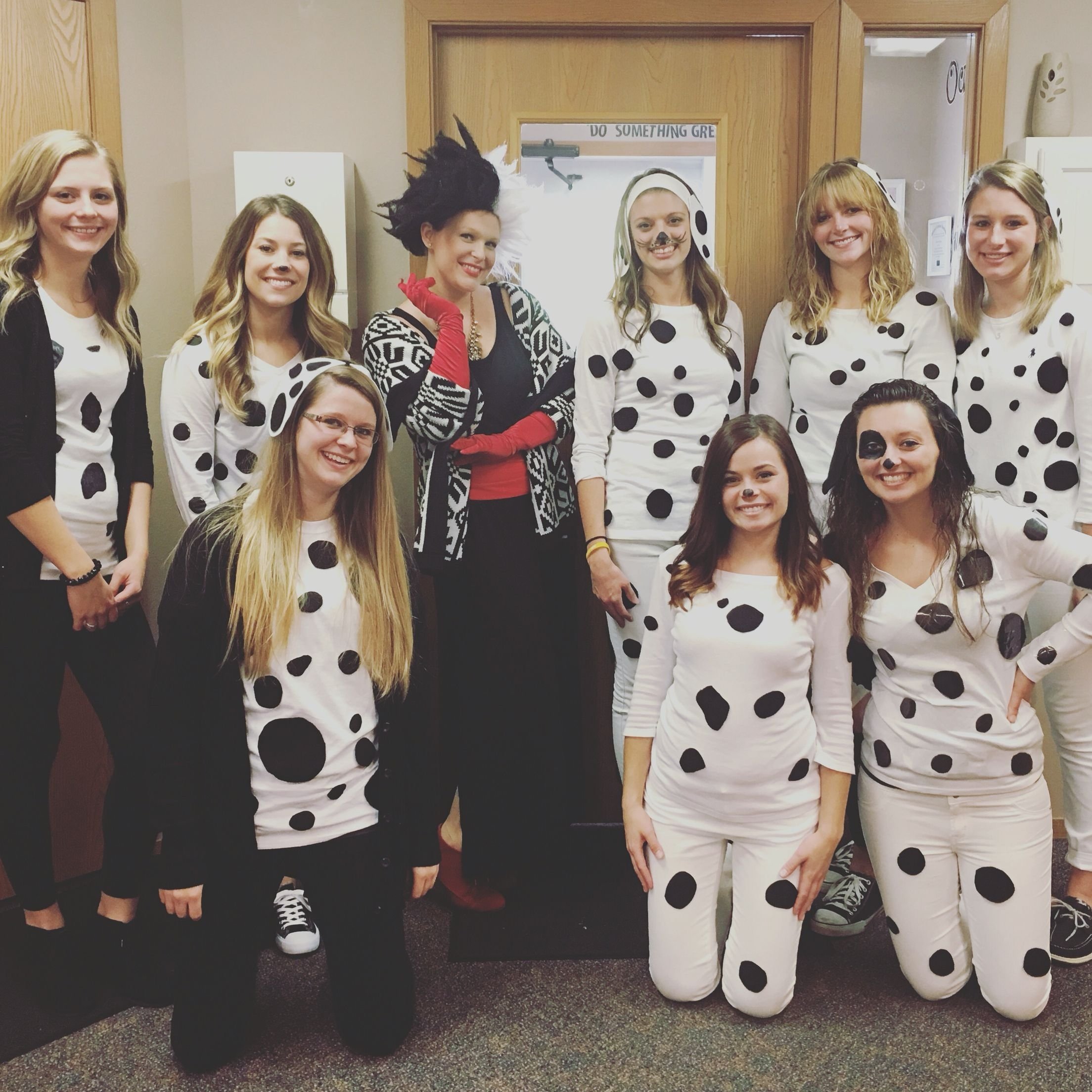10 Best Group Halloween Costume Ideas For Work 101 dalmation group costume holidays events pinterest 2021