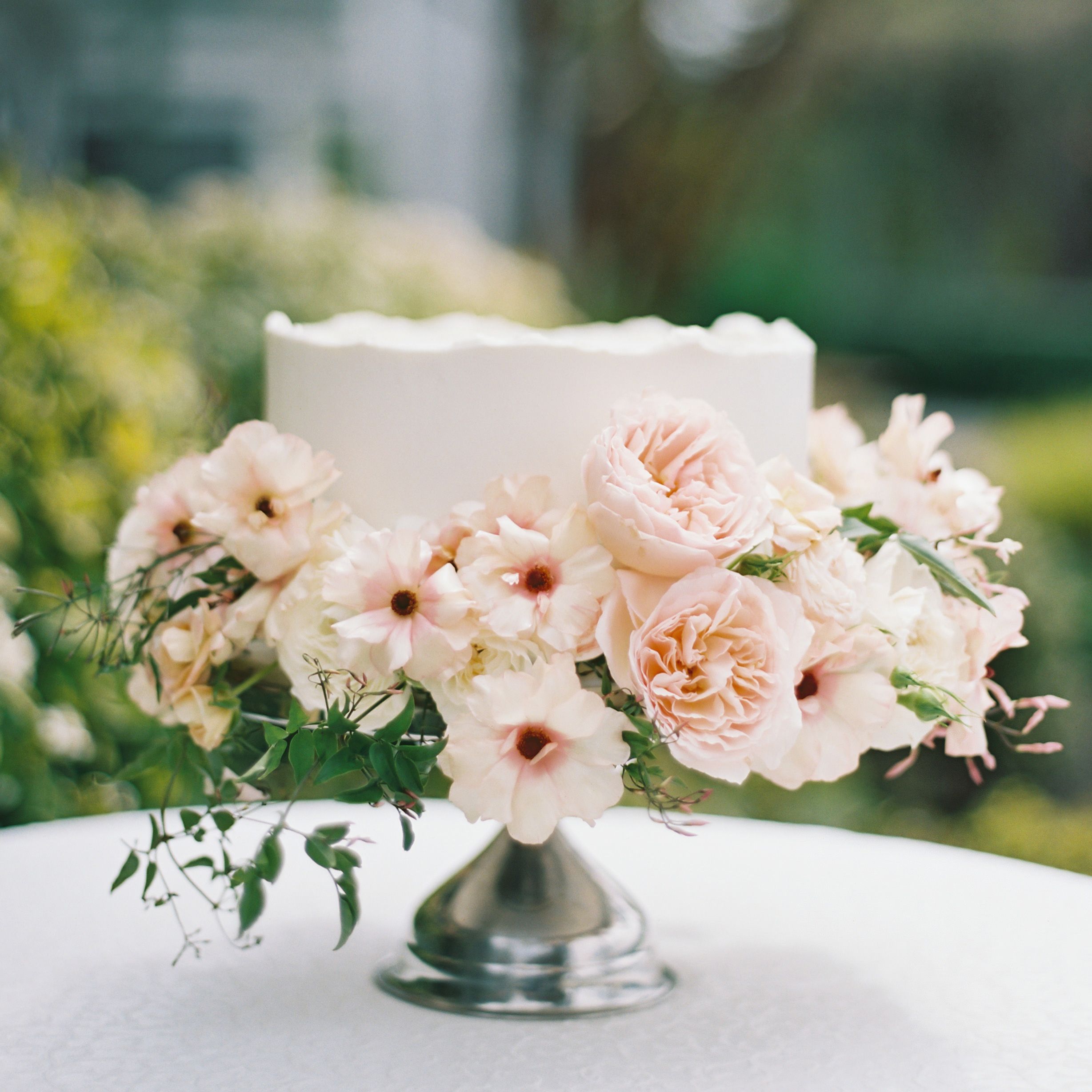 20 Bridal Shower Cake Ideas for a Sweet Celebration