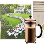 23 Best Engagement Gifts - Unique Gift Ideas for Engaged Couples