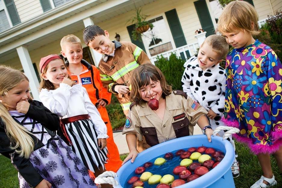 Halloween Games: Halloween Party Games for a Party