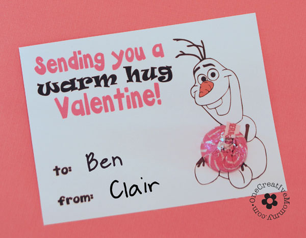 Disney's Frozen "Warm Hugs" Olaf Valentines Free Printable from OneCreativeMommy.com Just print, cut, and add a hug! Easy Valentine Idea