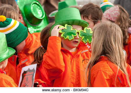 Children having fun at the Saint Patrick's Day Parade in Skerries, County Dublin, Ireland 2010 - Stock Image