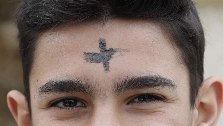 Ash Wednesday & Lent 2017: 5 Fast Facts You Need to Know